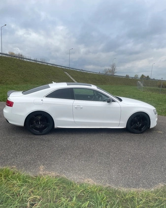 Audi A5 cena 25500 przebieg: 240000, rok produkcji 2012 z Nowogard małe 106
